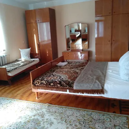 Maison d'hôtes Дім В Солотвино *